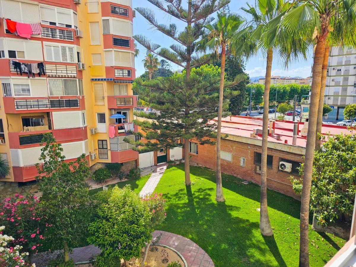 Estudio Vip Mediterraneo - Alojamientos La Torre 토레델마르 외부 사진