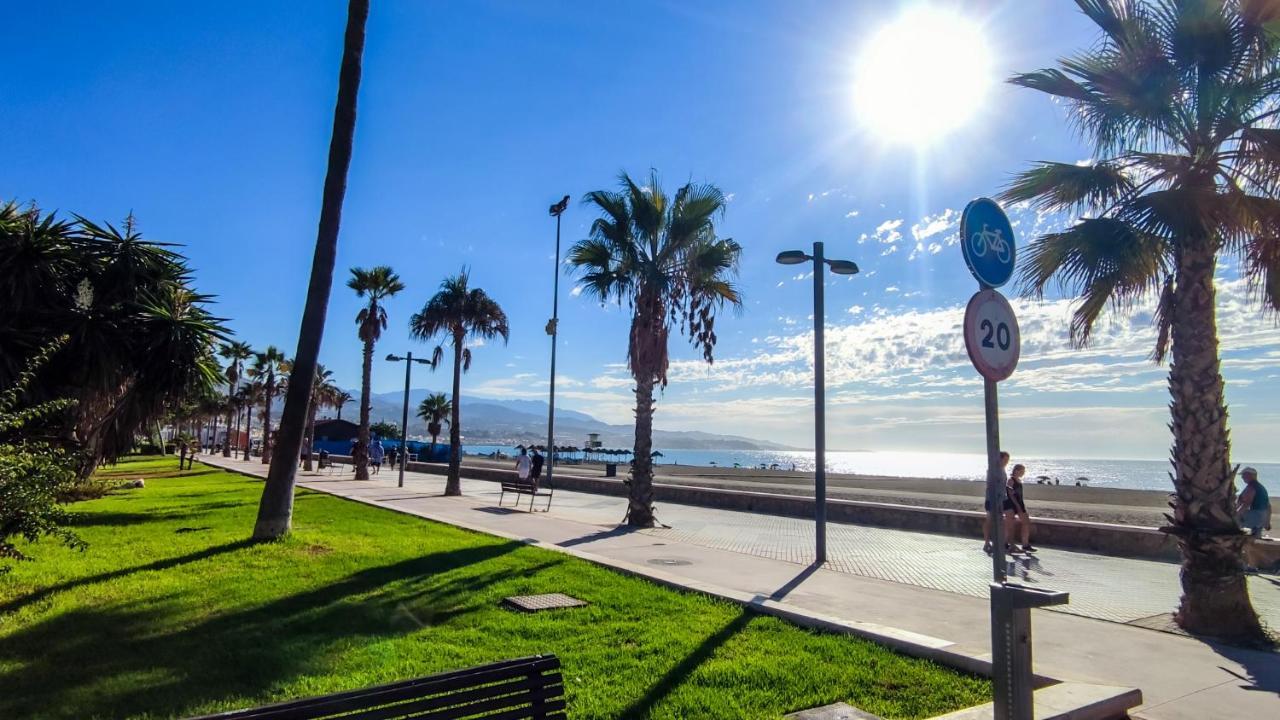 Estudio Vip Mediterraneo - Alojamientos La Torre 토레델마르 외부 사진