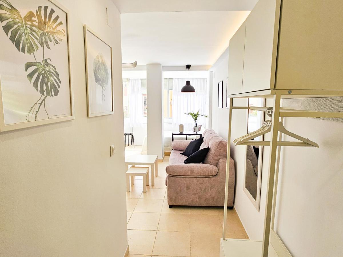 Estudio Vip Mediterraneo - Alojamientos La Torre 토레델마르 외부 사진
